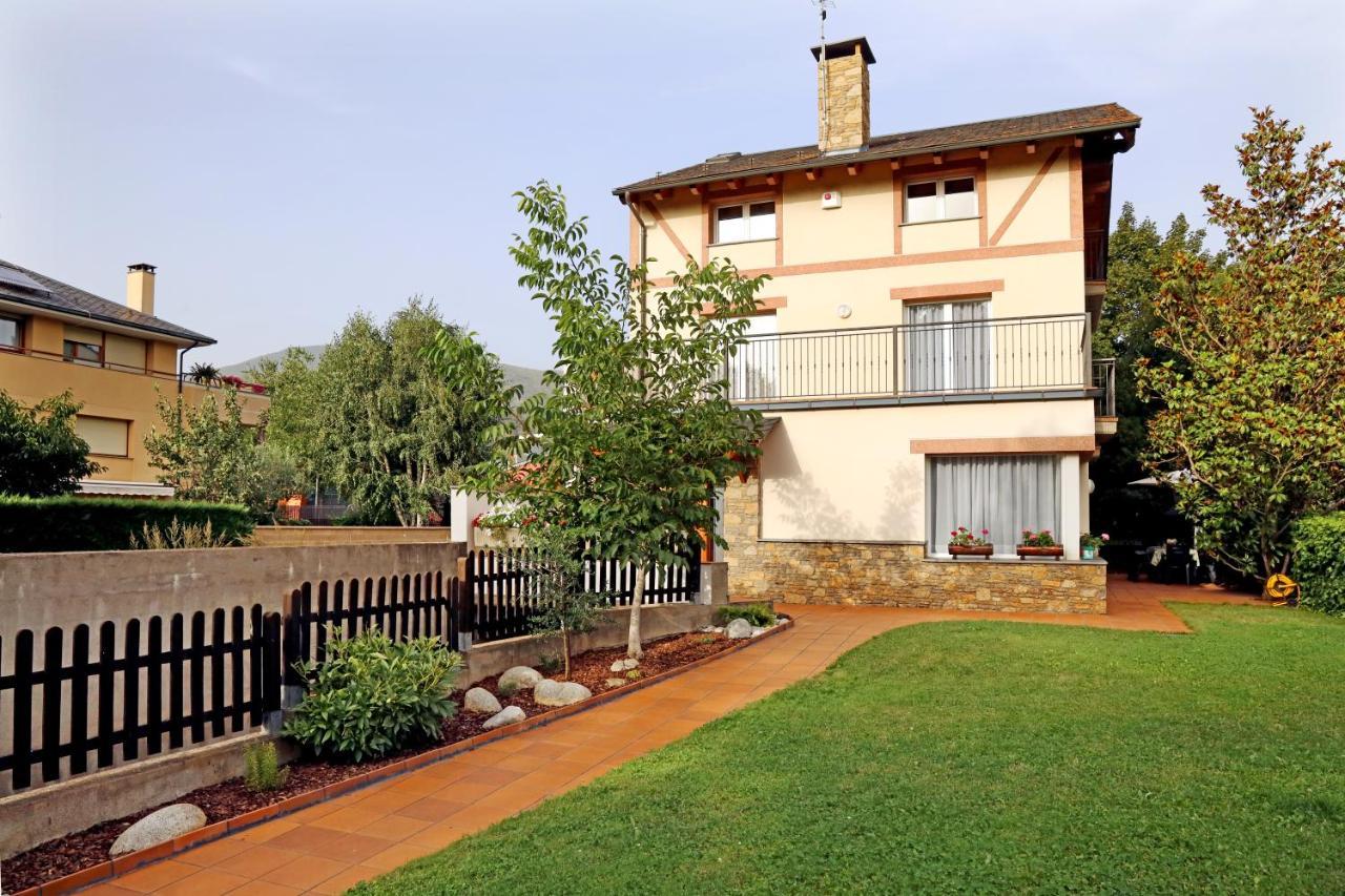 Casa Escardill Villa Ла Сеу д'Ургел Екстериор снимка